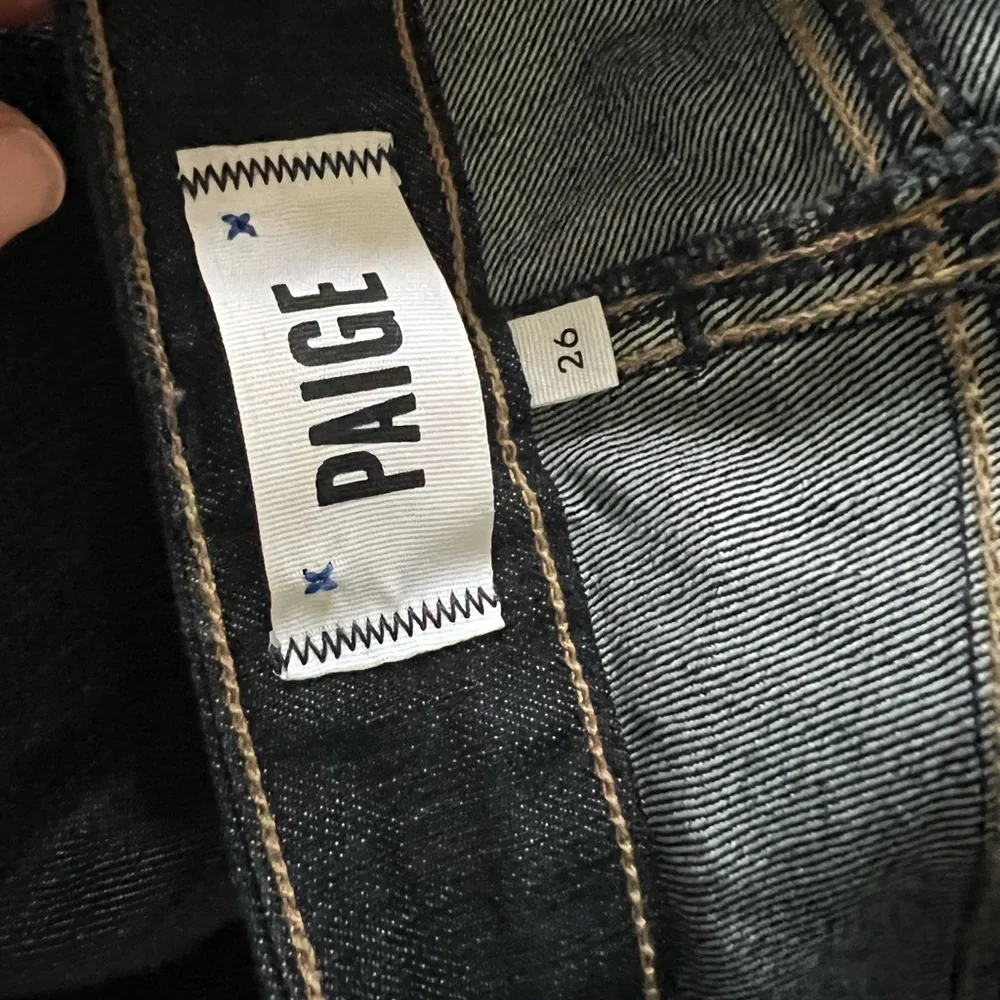 Jeans - Picture 3 of 4